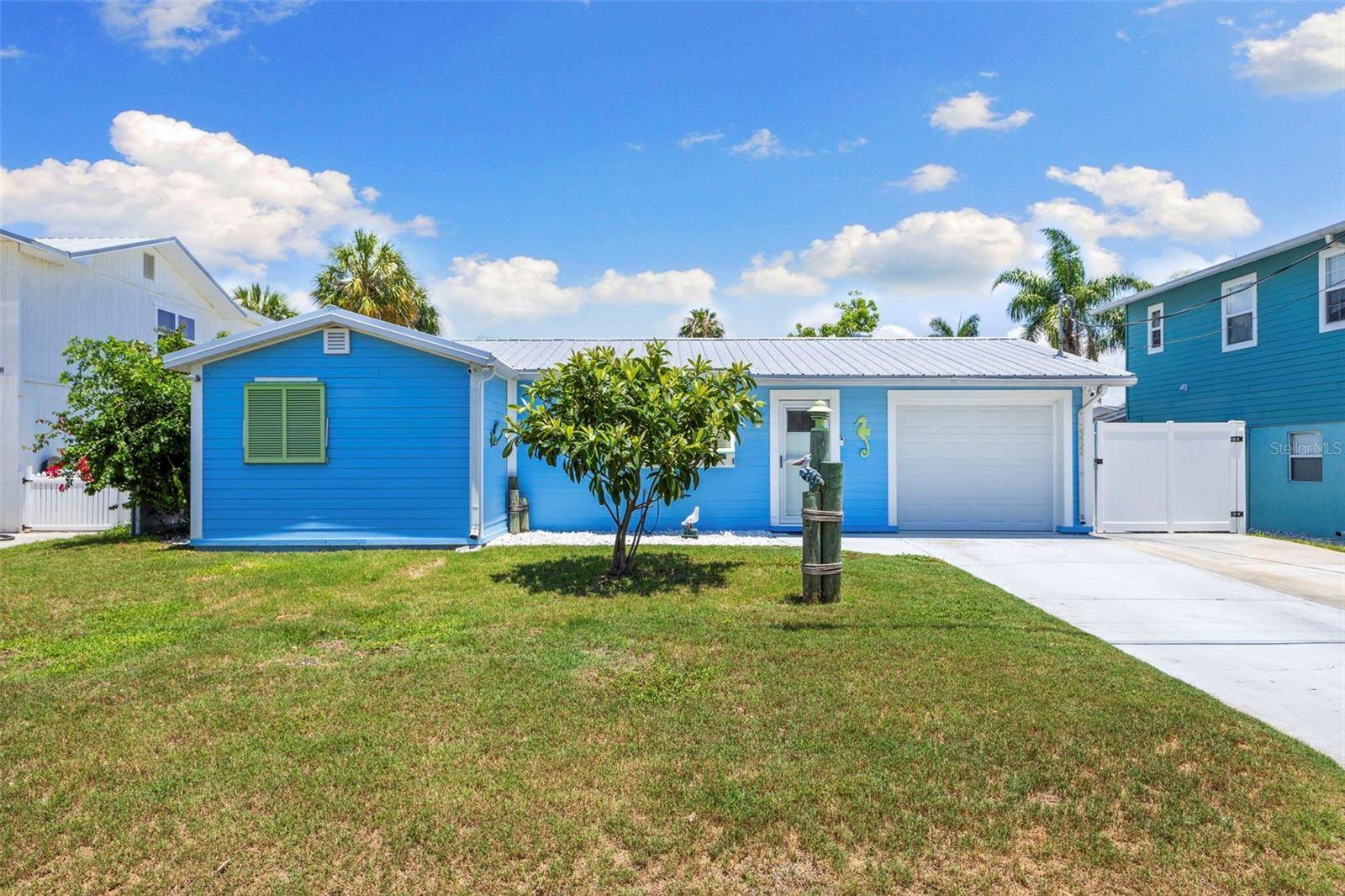Hernando Beach, FL 34607,4492 KINGSTON DR