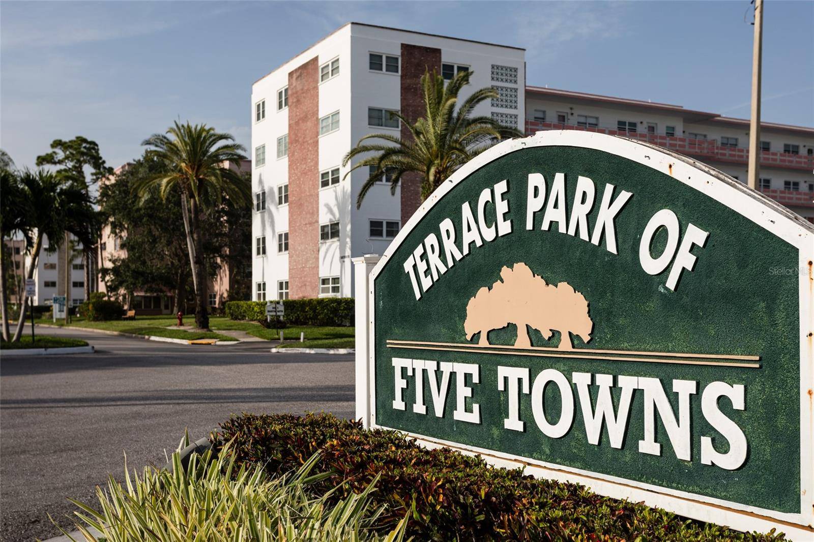 St Petersburg, FL 33709,6190 80TH ST N #310