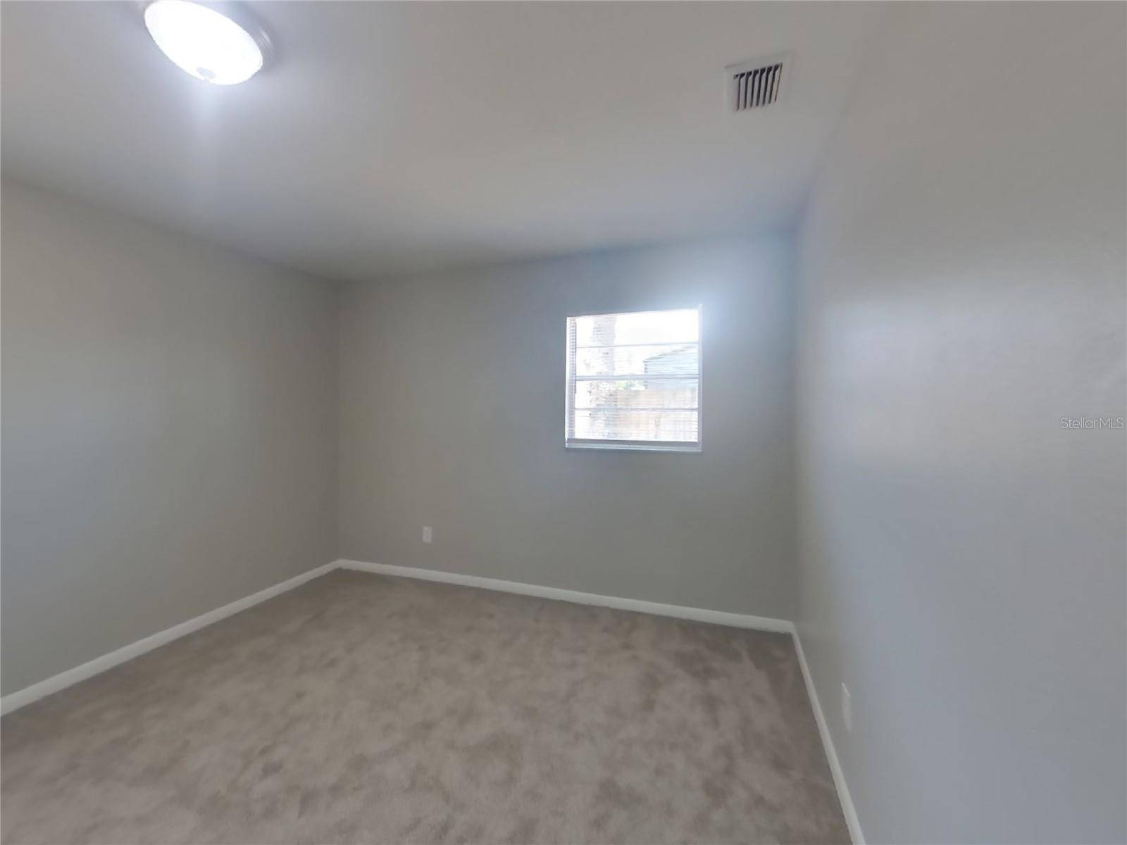 Seffner, FL 33584,804 HEIDI RD