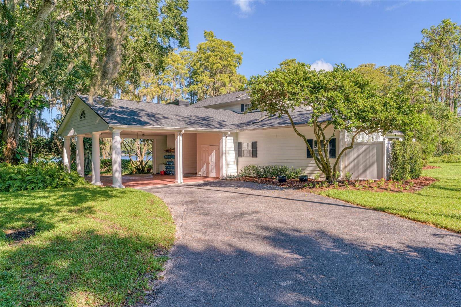 Tampa, FL 33625,15612 HOWELL PARK LN