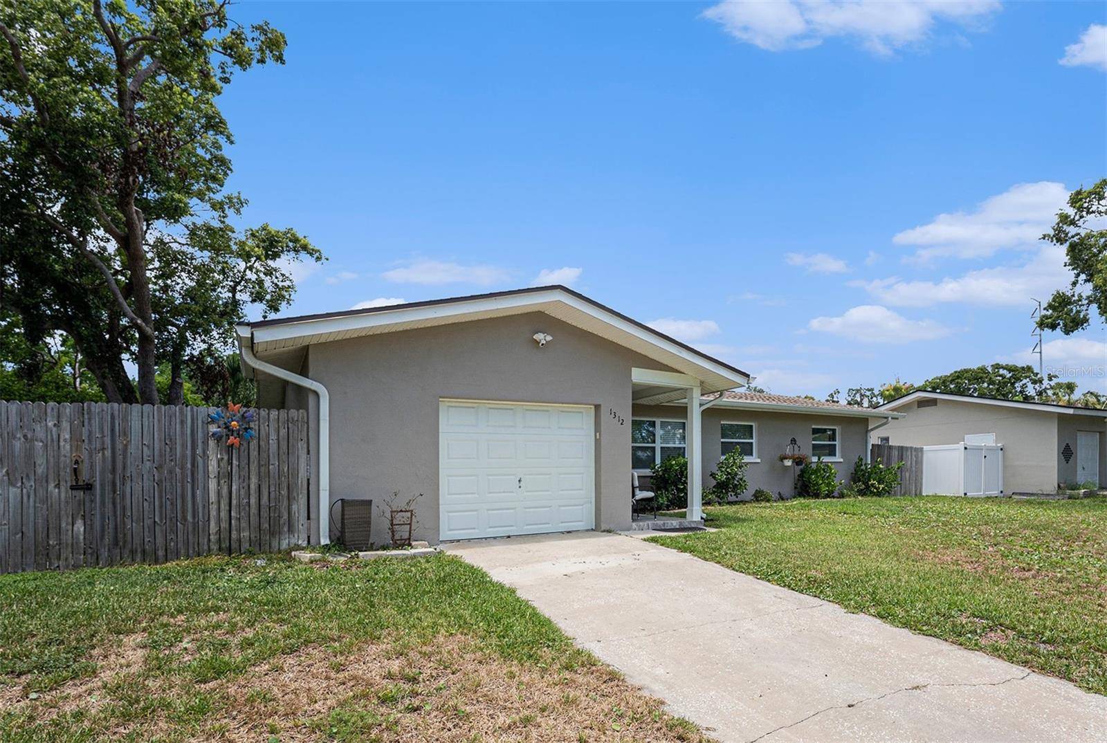 Clearwater, FL 33756,1312 S EVERGREEN AVE