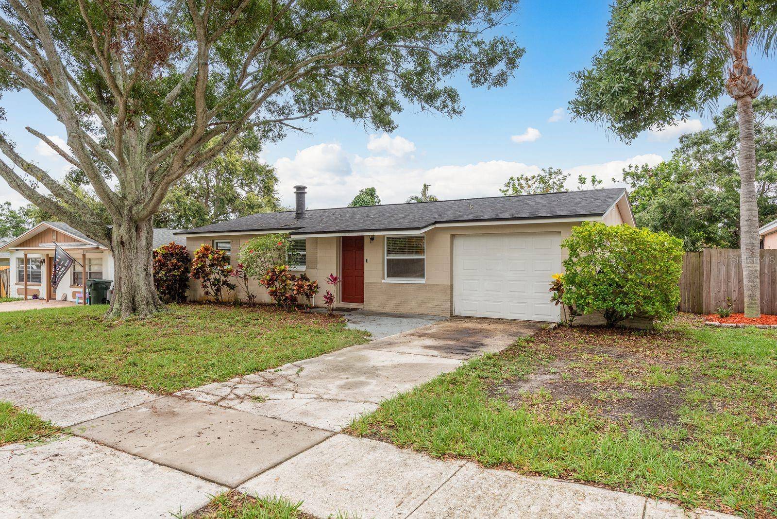 Largo, FL 33778,11320 125TH TER