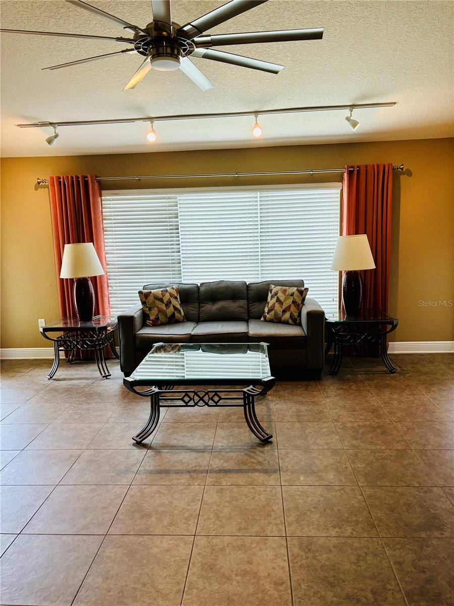 Land O Lakes, FL 34638,9643 NATHANIEL LN