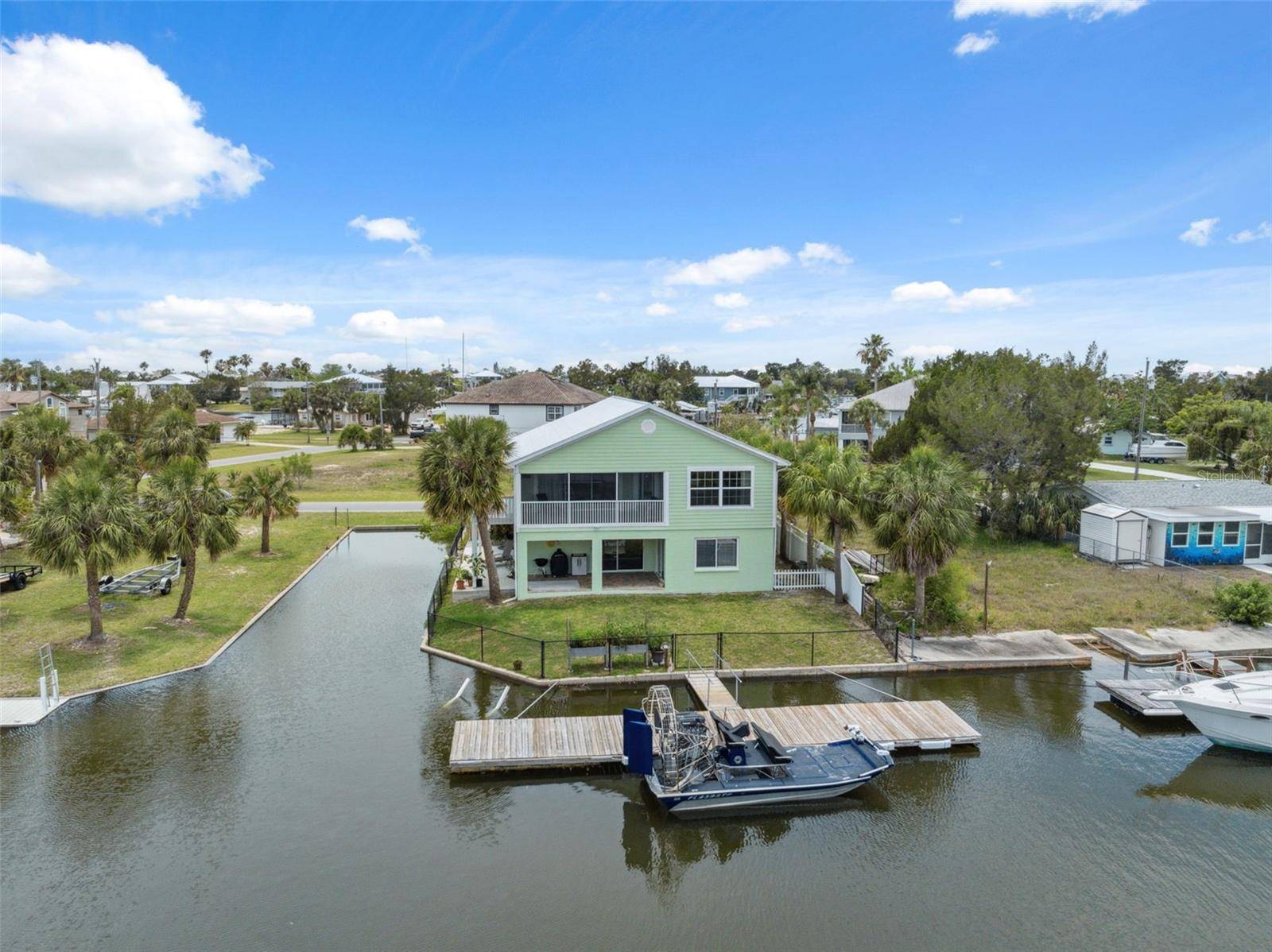 Hernando Beach, FL 34607,5070 CEDARBROOK LN