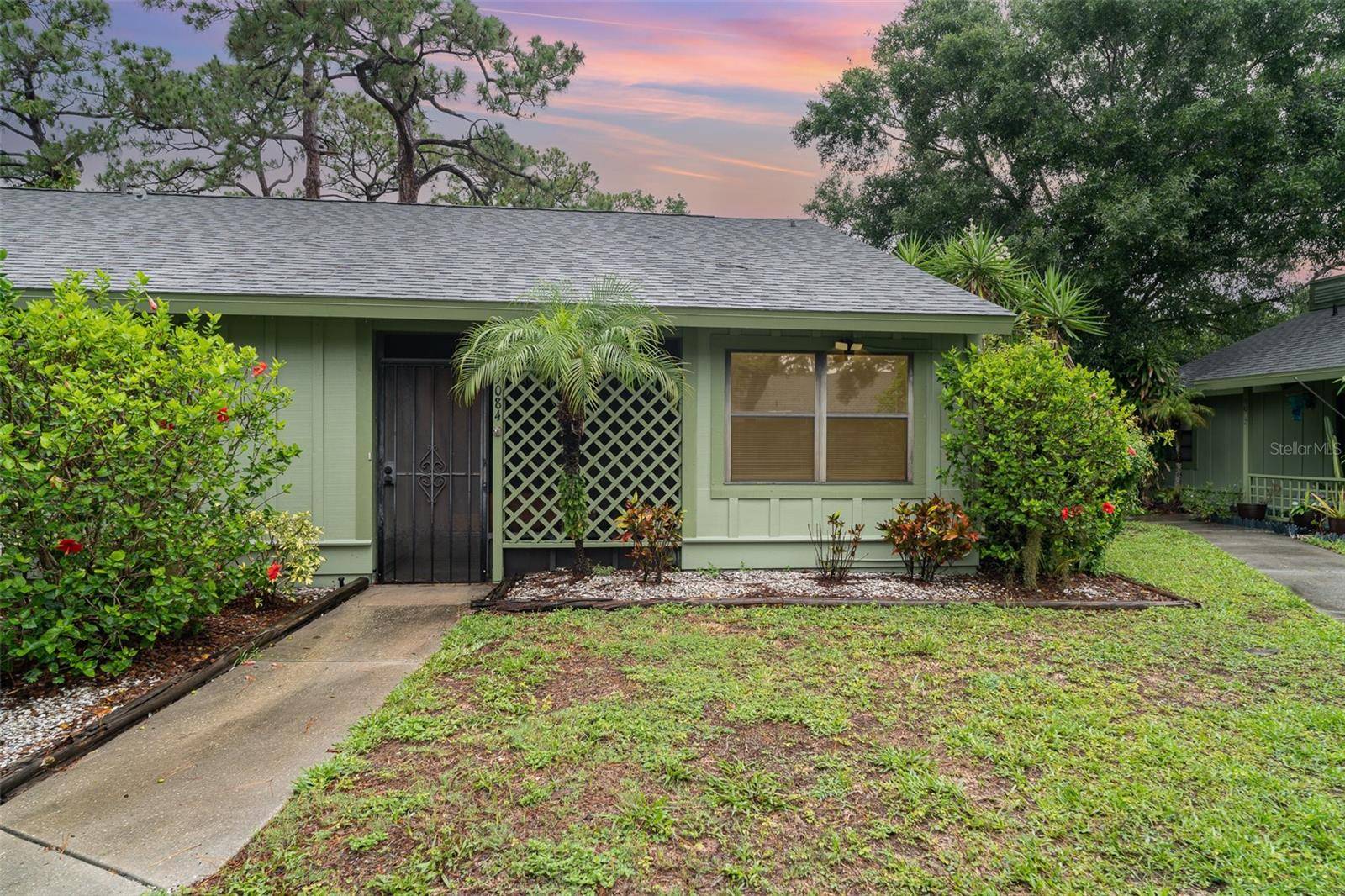 Sarasota, FL 34234,5084 BARRINGTON CIR #3202