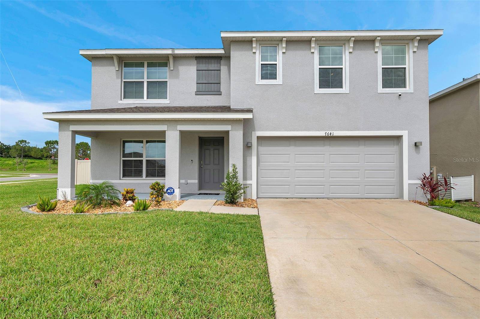 Zephyrhills, FL 33540,7641 SAIL CLOVER LN