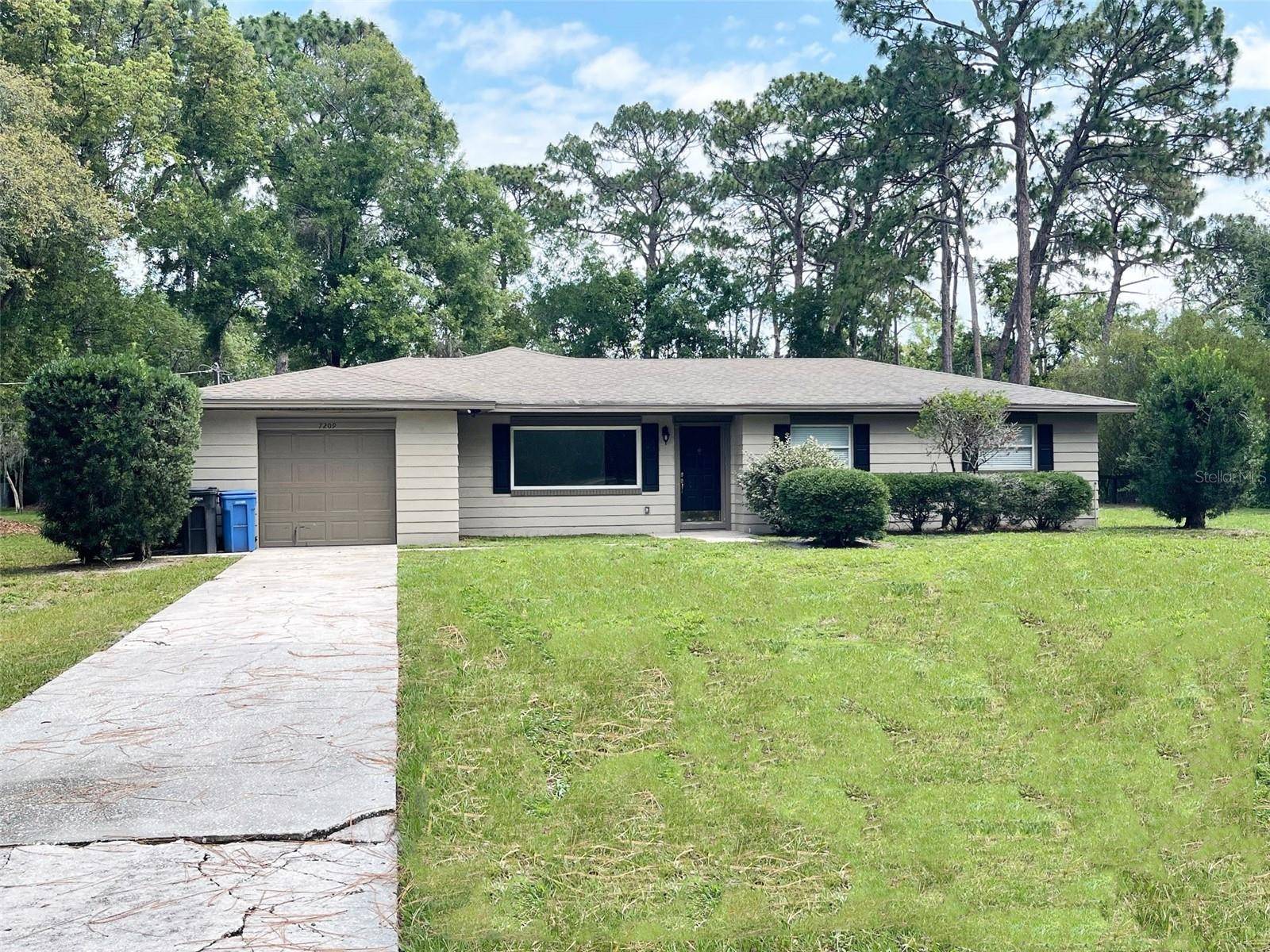 Odessa, FL 33556,7209 CYPRESS LAKE DR