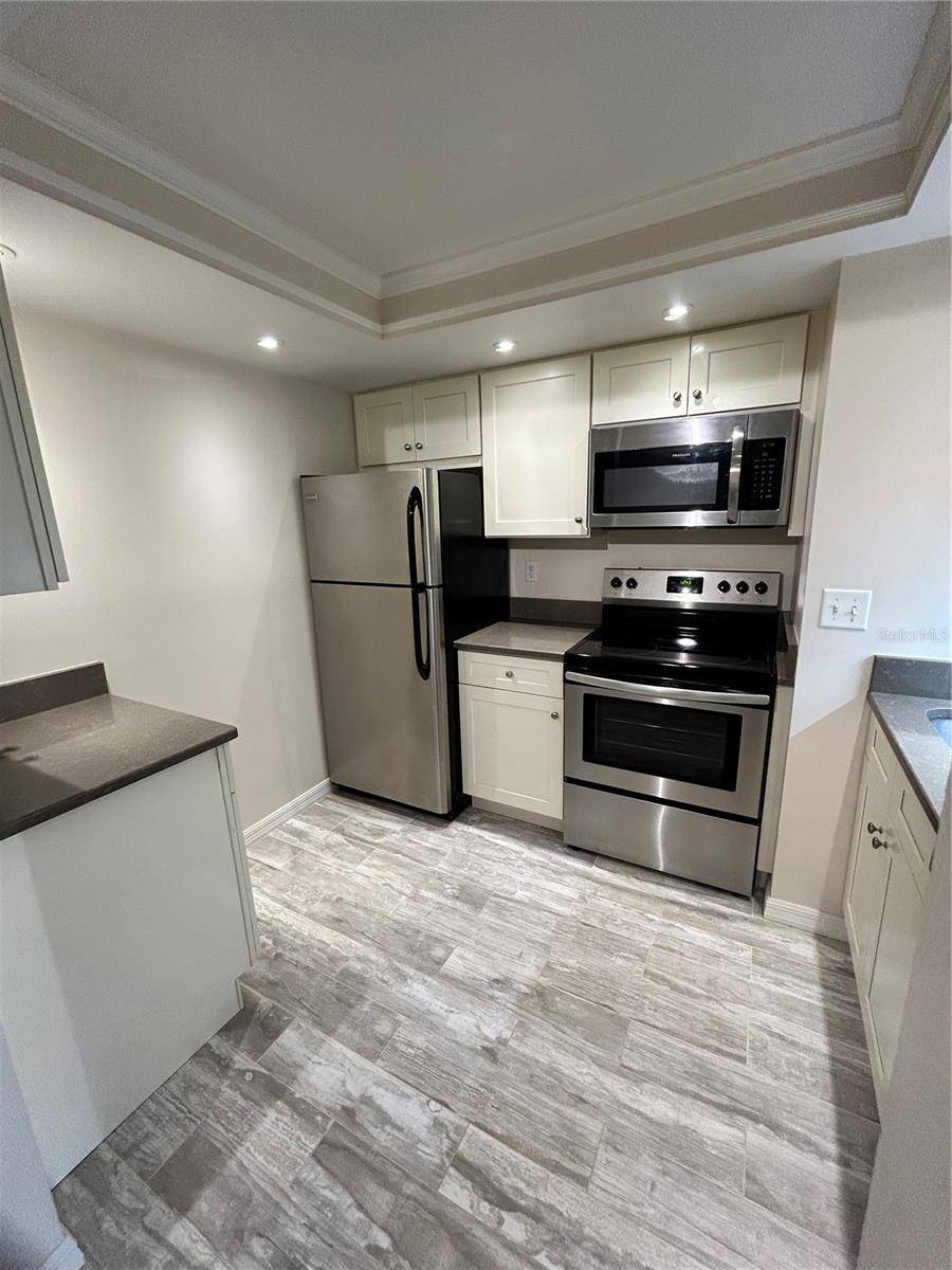 Clearwater, FL 33761,2971 ESTANCIA BLVD #325
