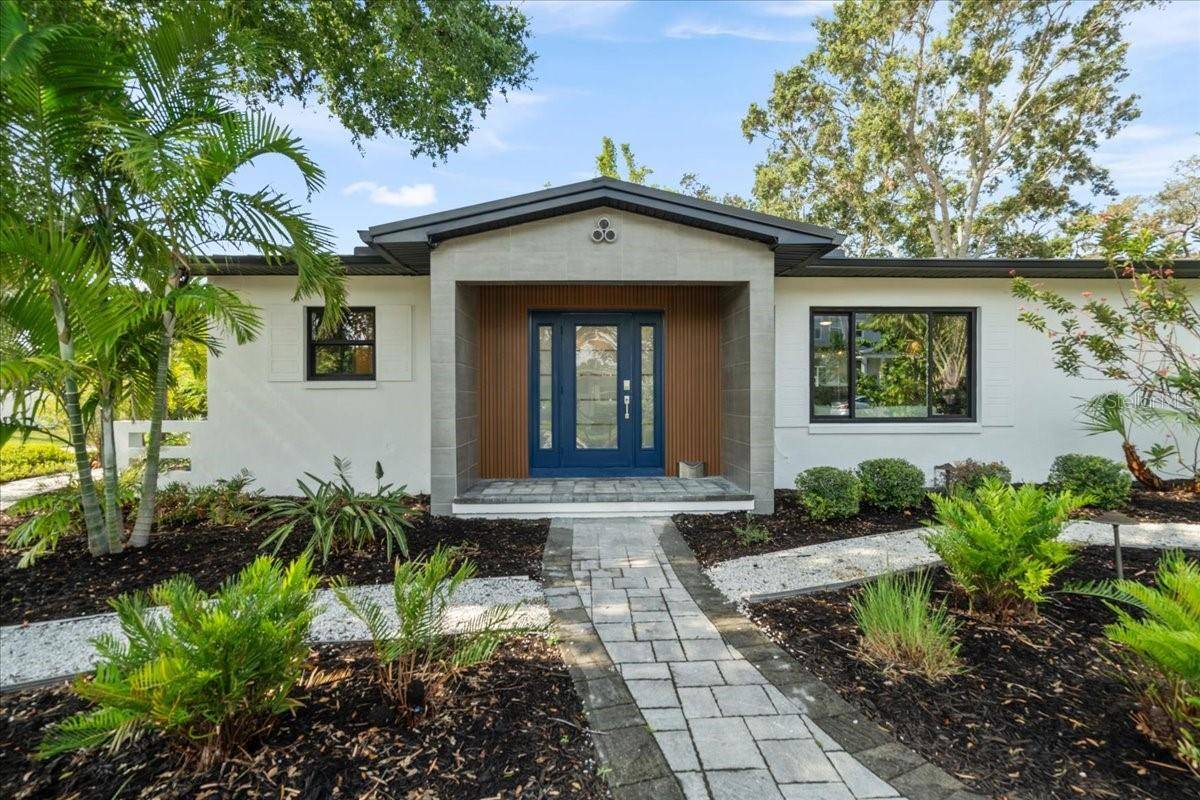 St Petersburg, FL 33704,454 35TH AVE NE