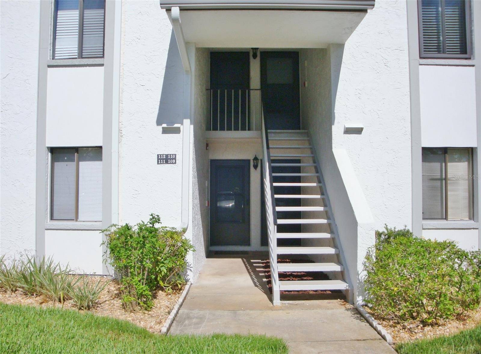 Oldsmar, FL 34677,111 E CYPRESS CT #111