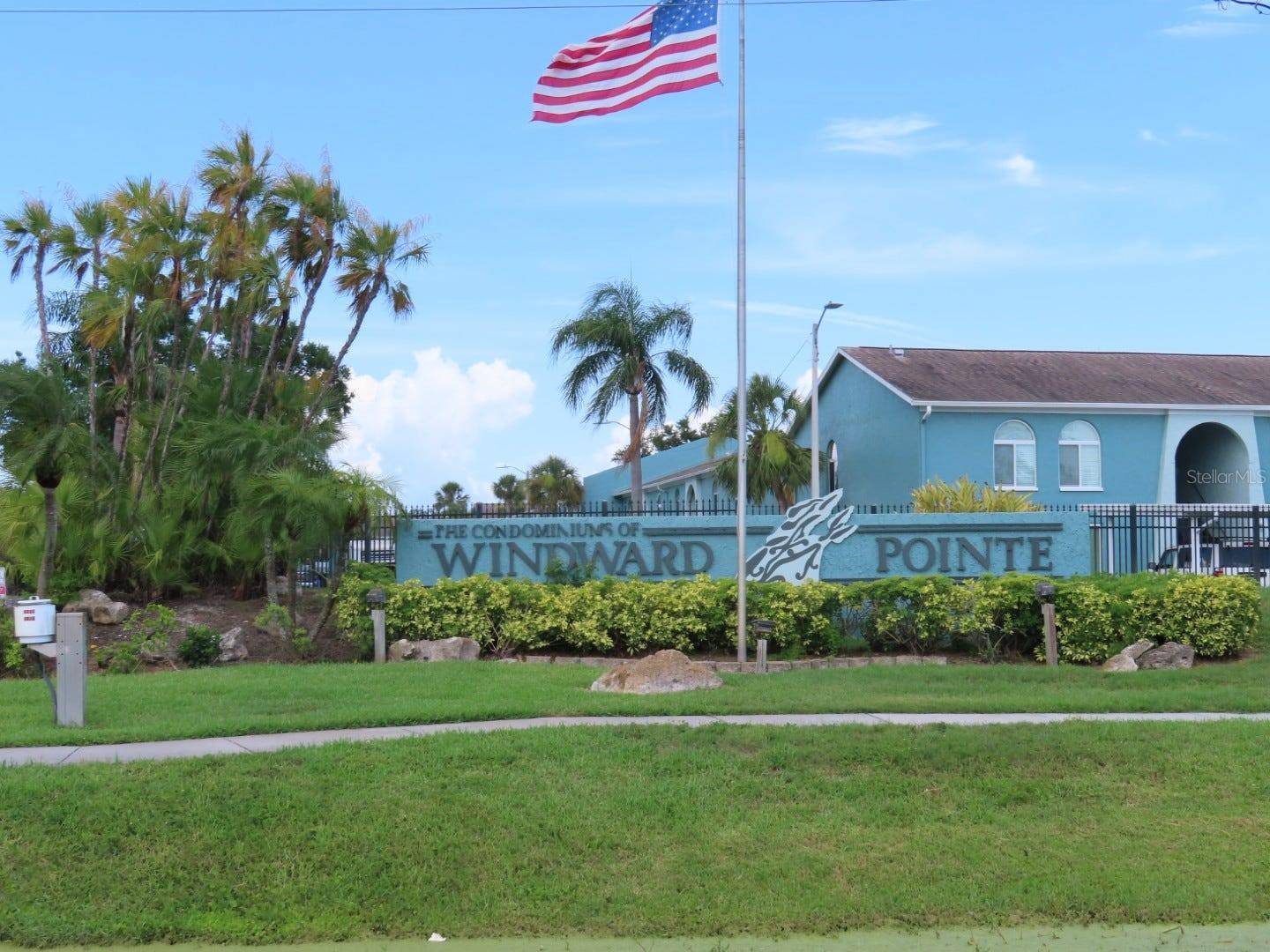 St Petersburg, FL 33716,364 115TH AVE N #1