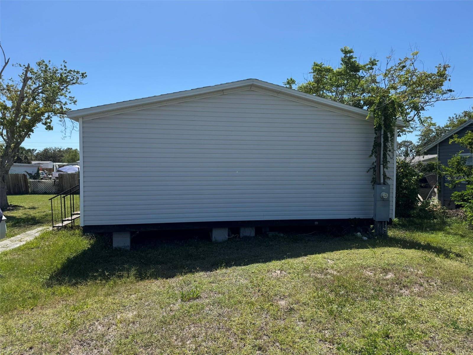 Nokomis, FL 34275,205 PORTIA ST S