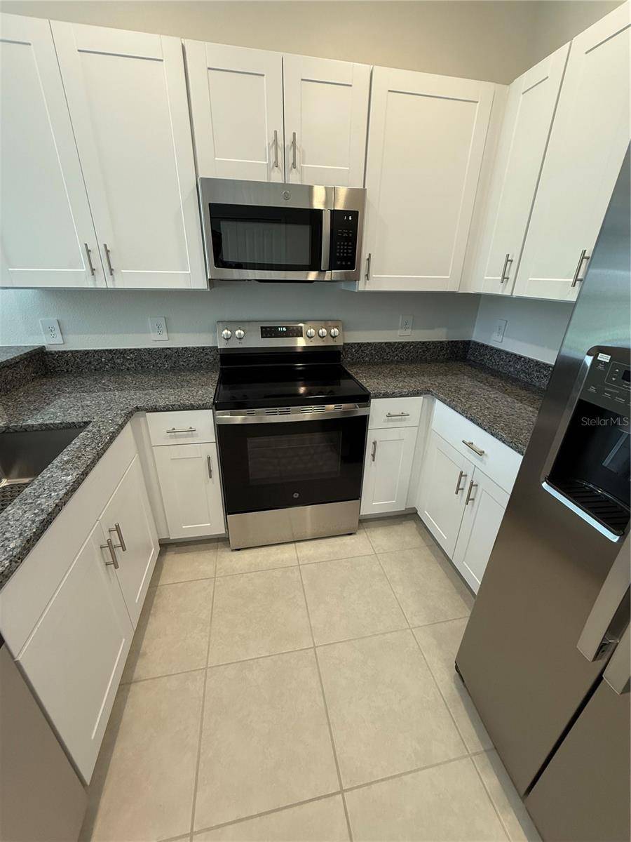 Parrish, FL 34219,9271 BONITA MAR DR