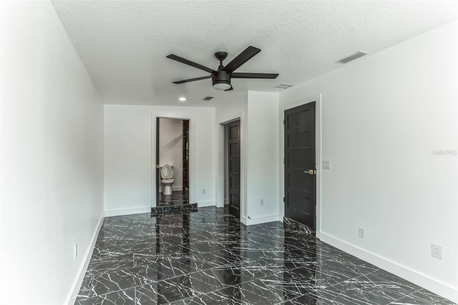 Palmetto, FL 34221,2010 4TH AVE W