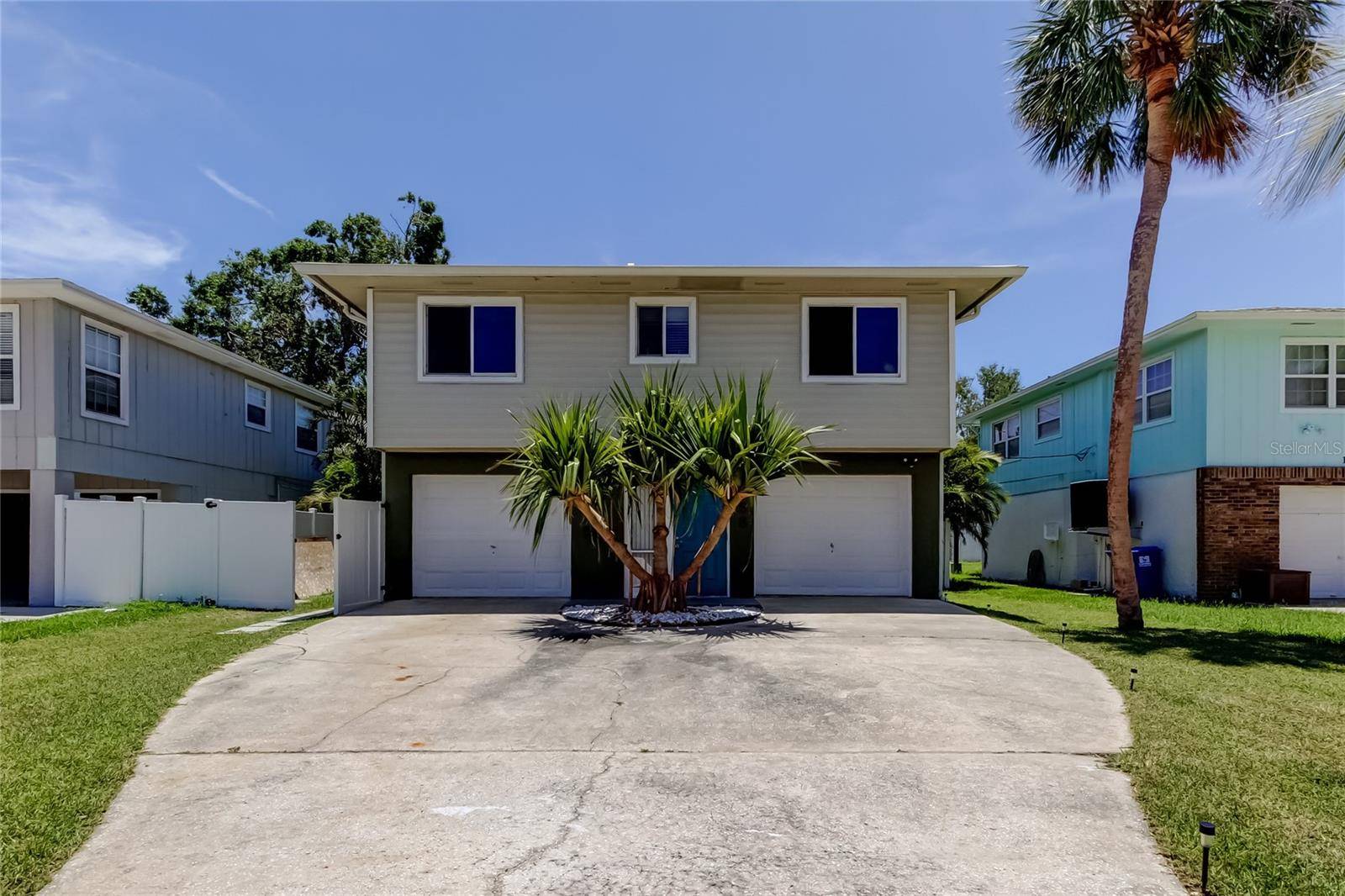 St Petersburg, FL 33703,1858 MICHIGAN AVE NE