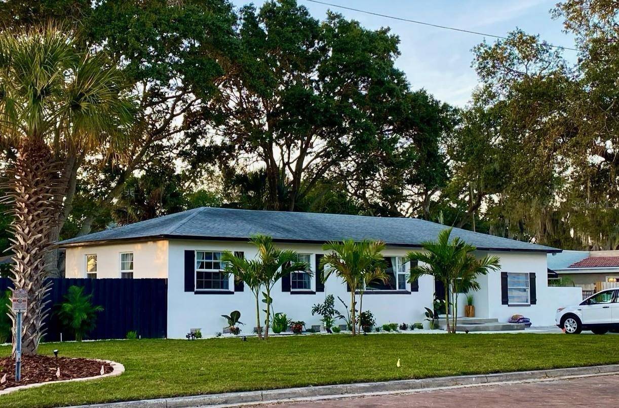Dunedin, FL 34698,1600 PASADENA DR #B