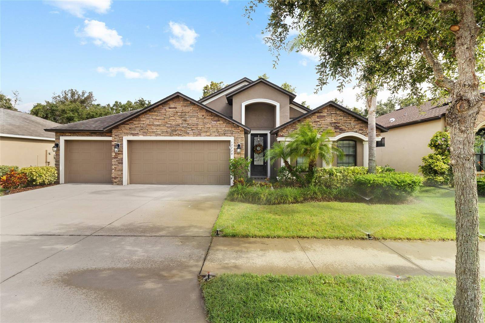 Gibsonton, FL 33534,12729 FLATWOOD CREEK DR