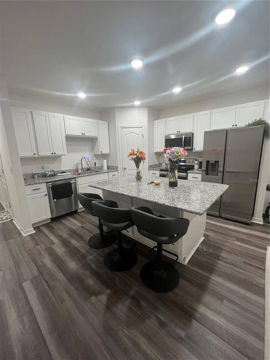 Tampa, FL 33610,4743 DEER TRACK ST