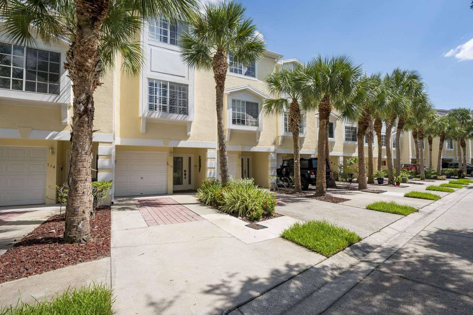 Oldsmar, FL 34677,115 BRENT CIR