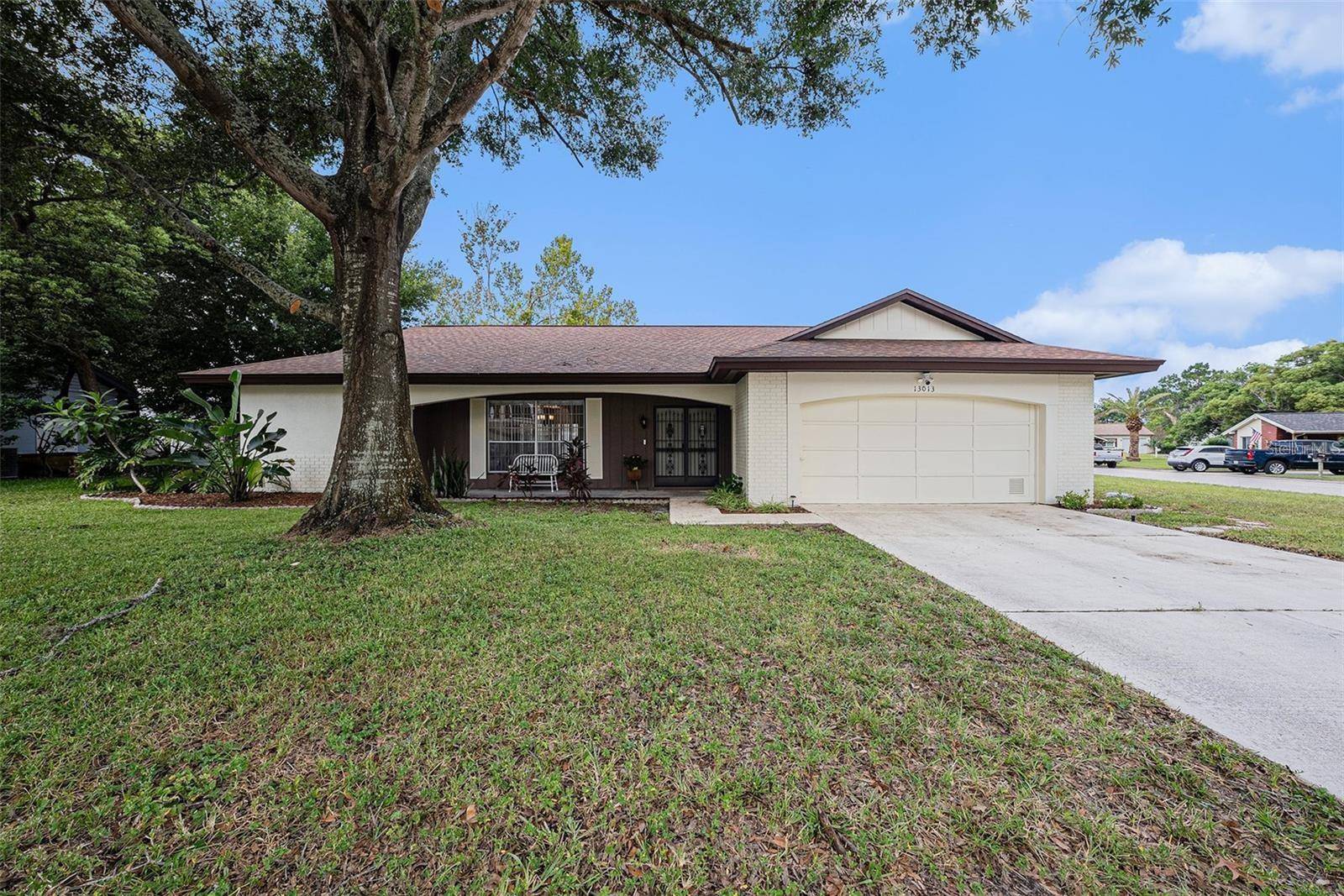 Hudson, FL 34667,13013 SAWMILL WAY