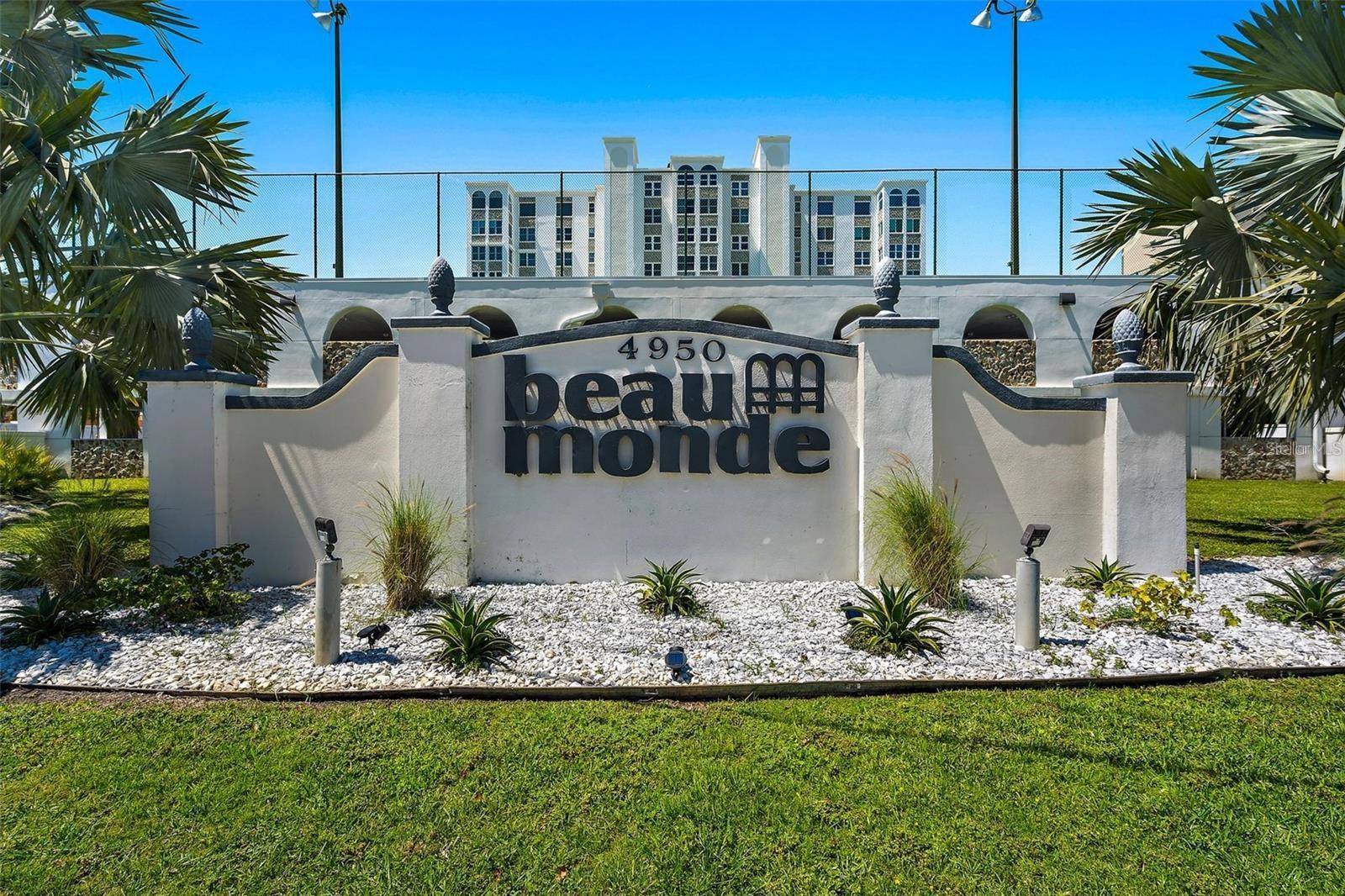 St Pete Beach, FL 33706,4950 GULF BLVD #404
