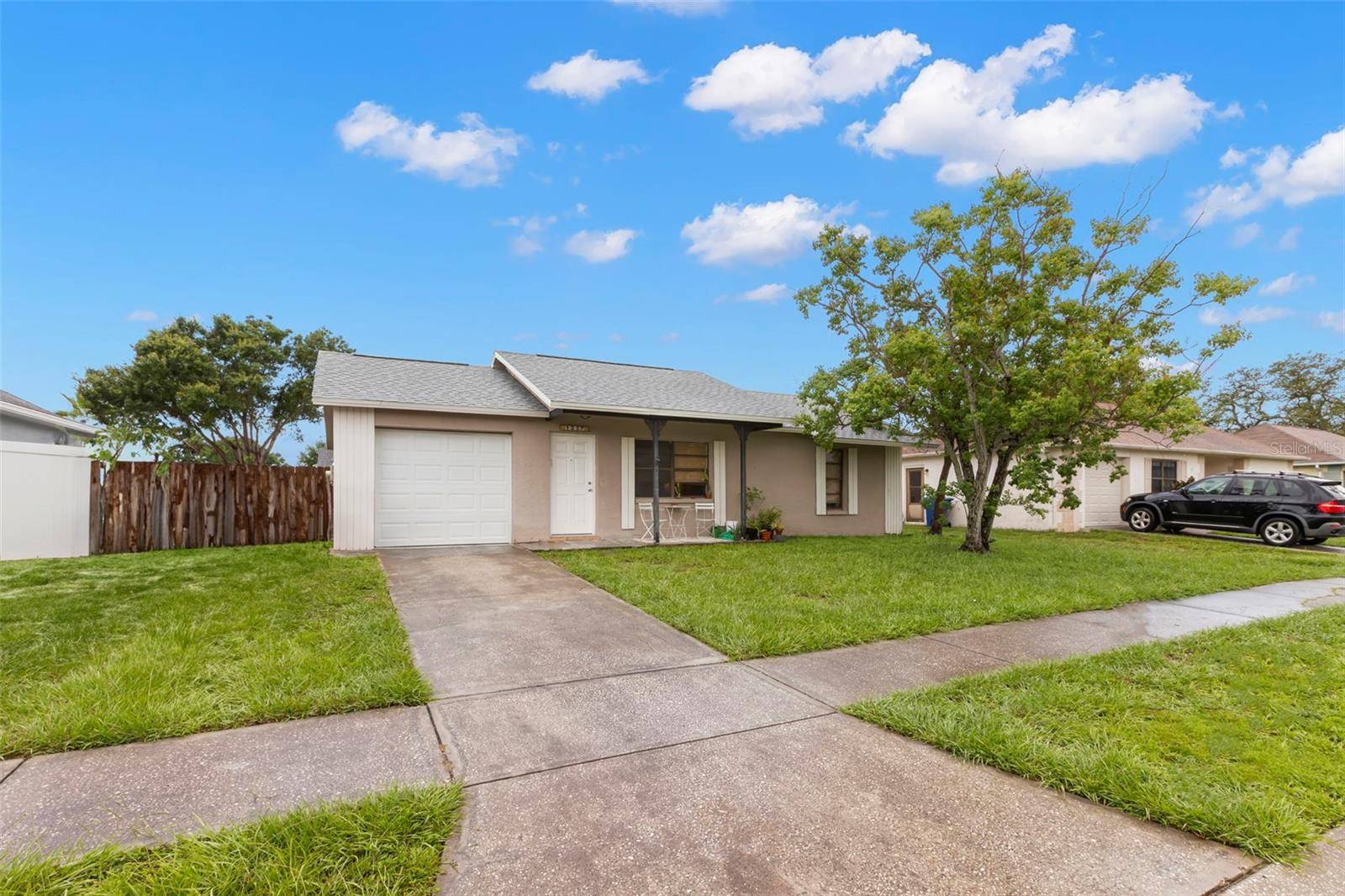 Holiday, FL 34691,1237 GREENLEA DR