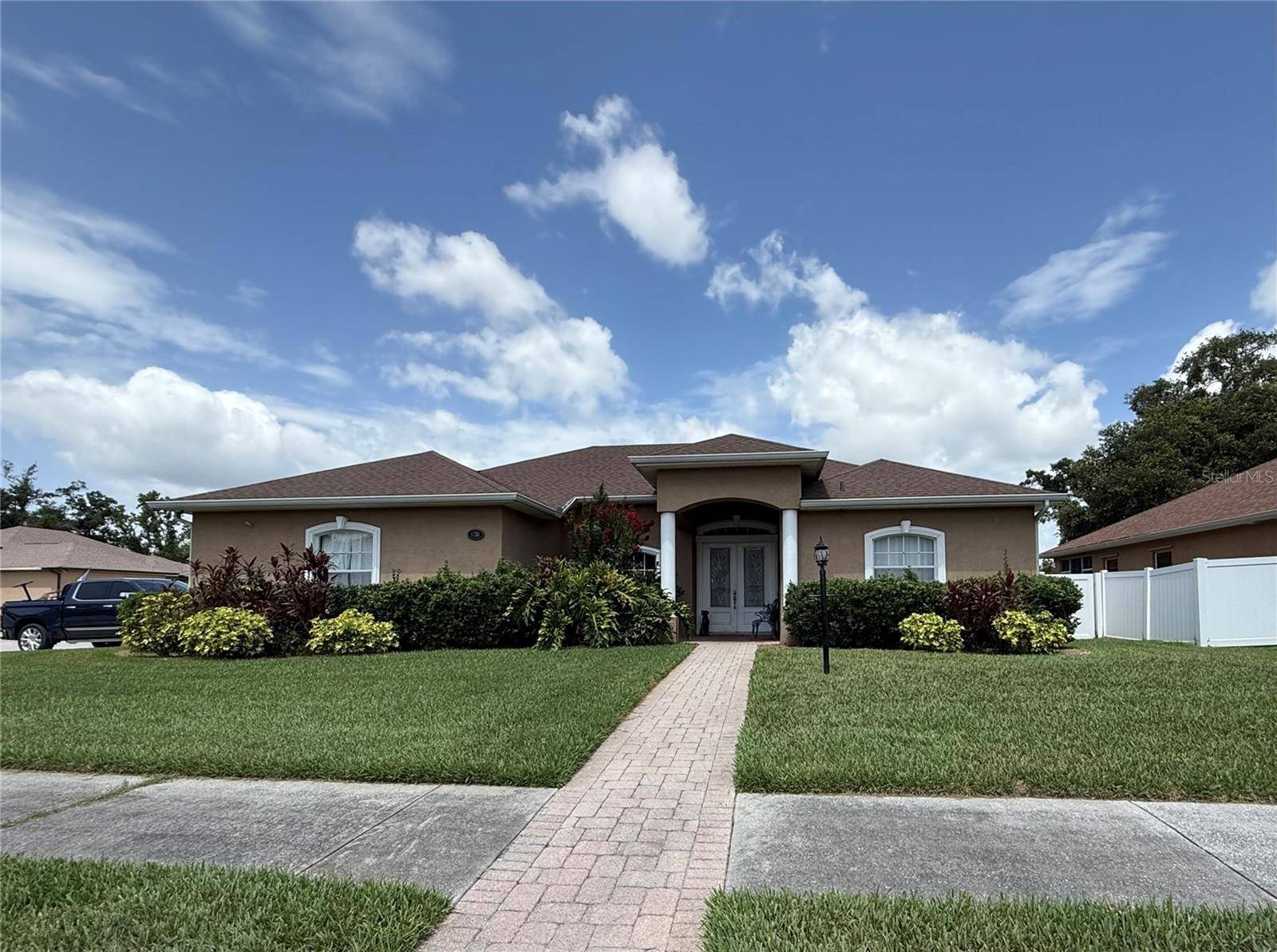 Plant City, FL 33563,1738 OAKWOOD ESTATES DR
