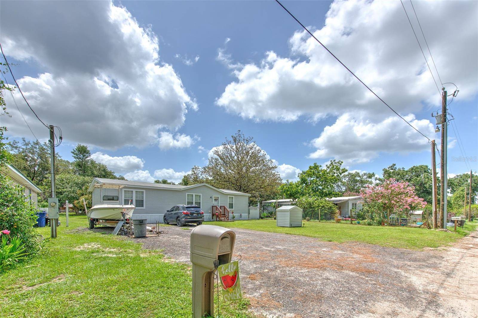 Zephyrhills, FL 33541,3832 MICHELLE LN