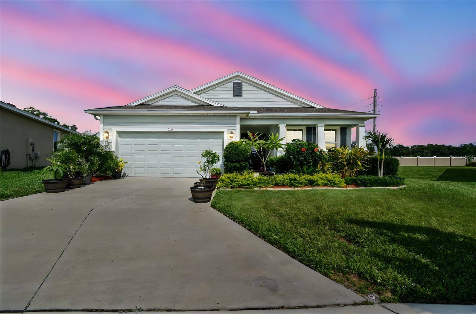 Zephyrhills, FL 33540,8174 WHEAT STONE DR