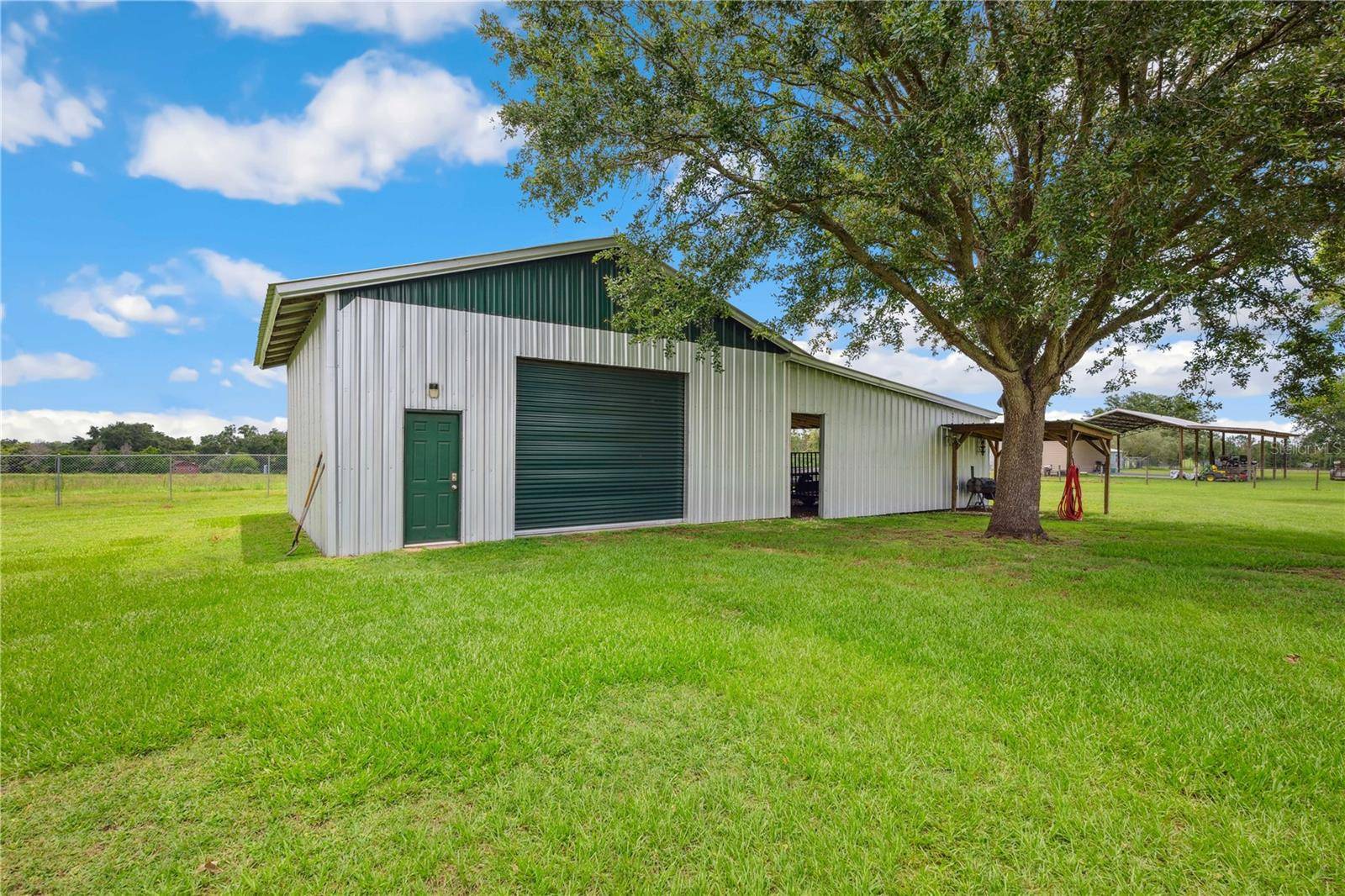 Dade City, FL 33525,39905 TOWNSEND RD