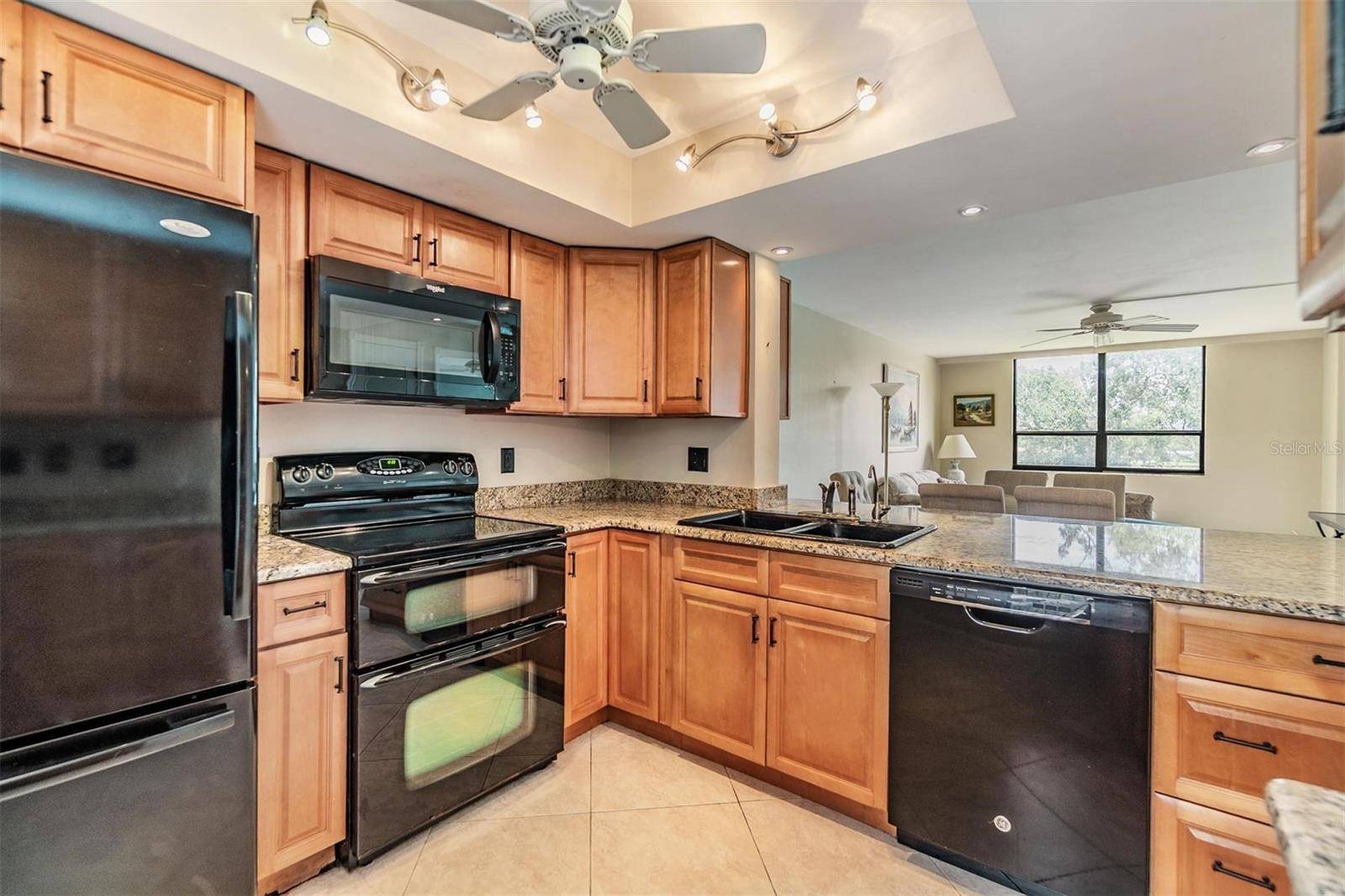 Clearwater, FL 33760,2621 COVE CAY DR #302