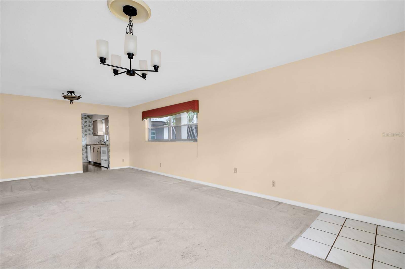 St Petersburg, FL 33710,5720 13TH AVE N #207B