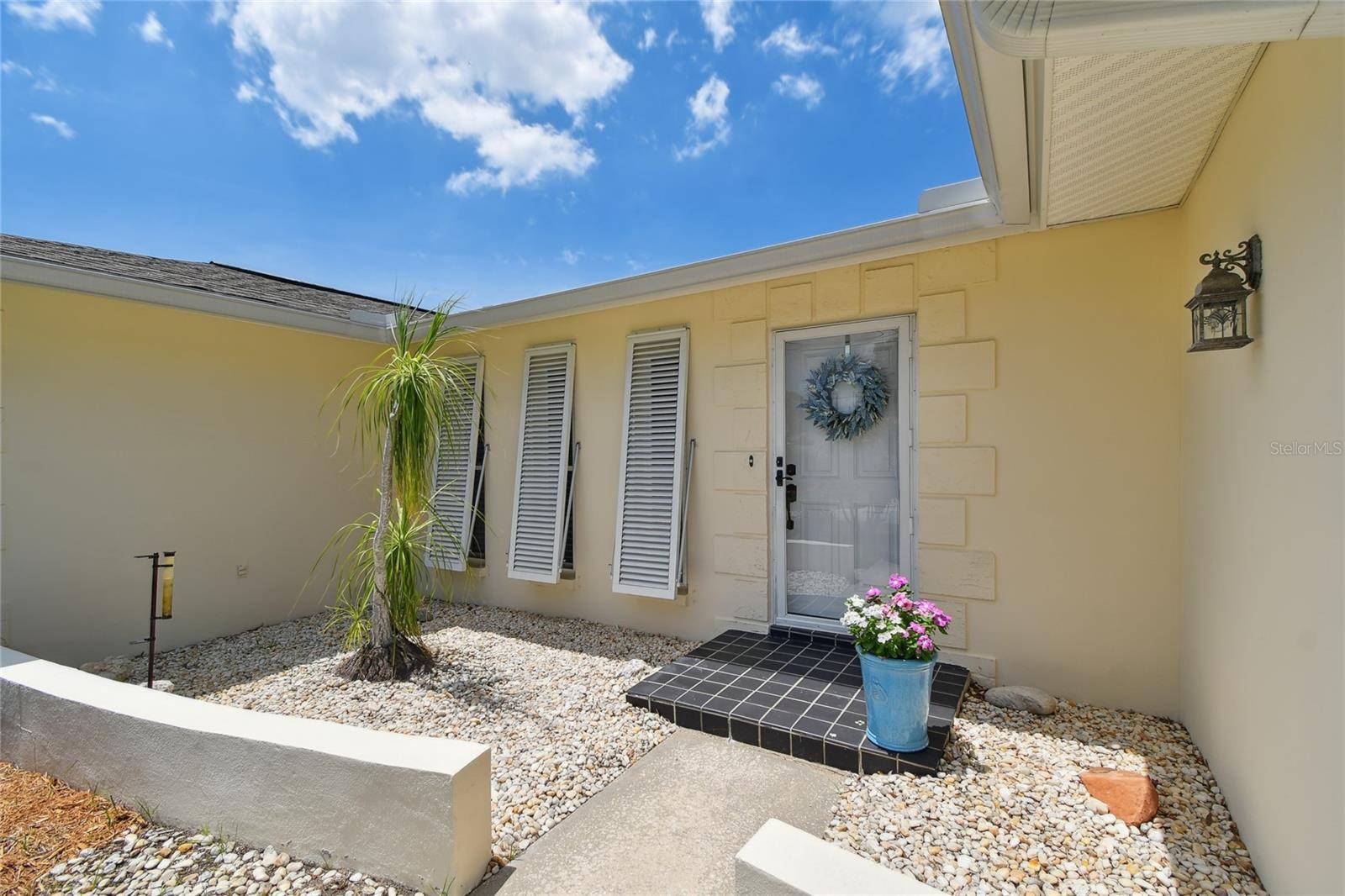 Dunedin, FL 34698,1270 INVERNESS