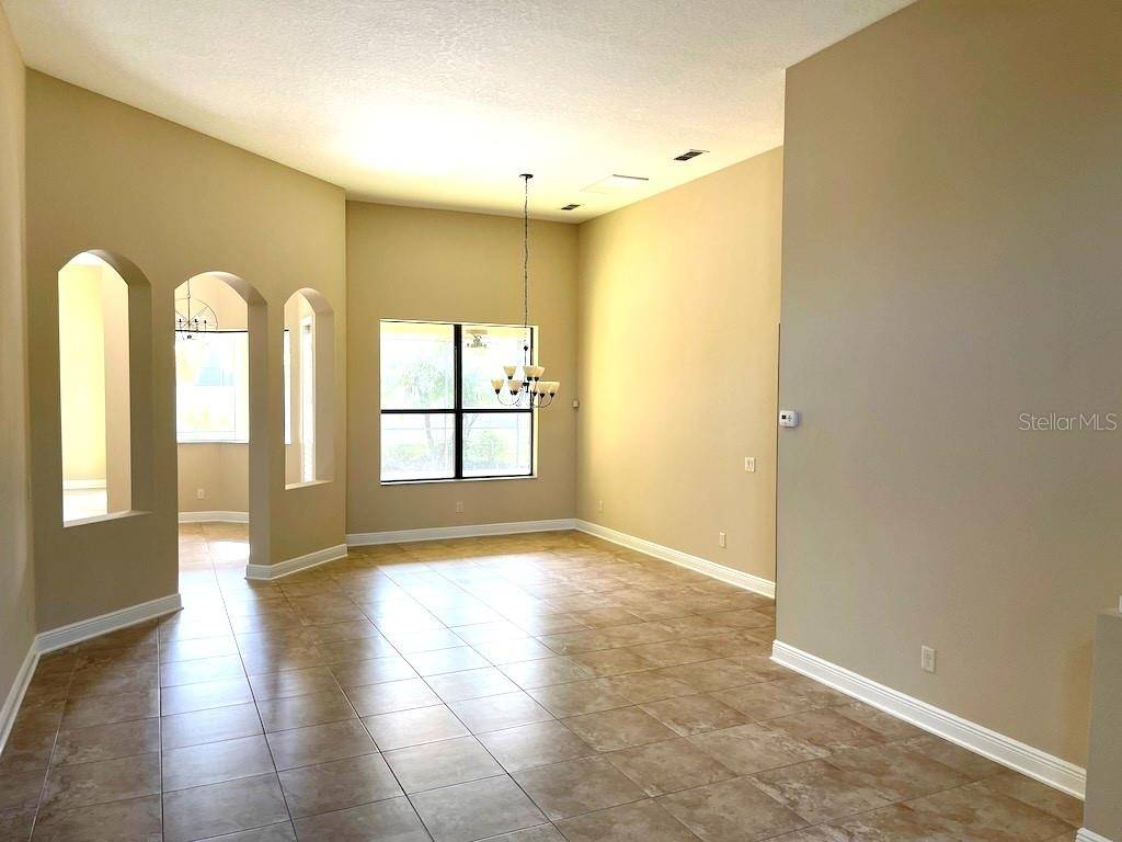 Tampa, FL 33618,15604 HAMPTON VILLAGE DR