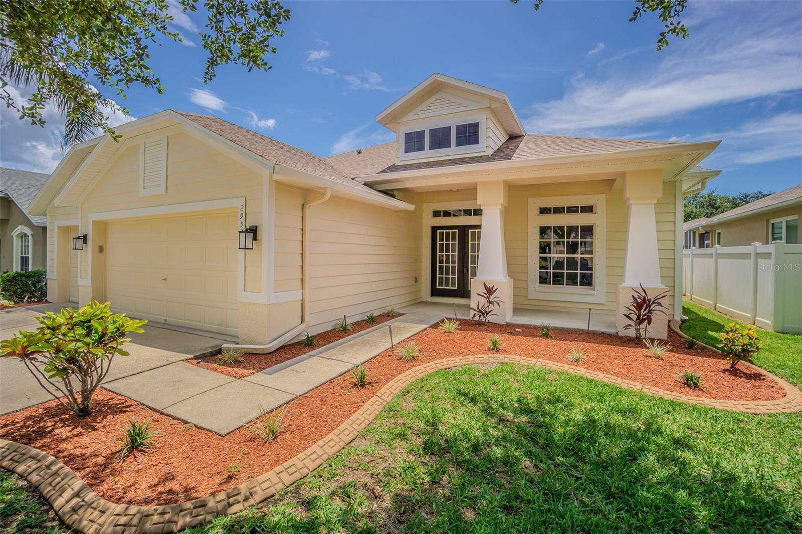 Valrico, FL 33596,2957 HICKORY GROVE DR