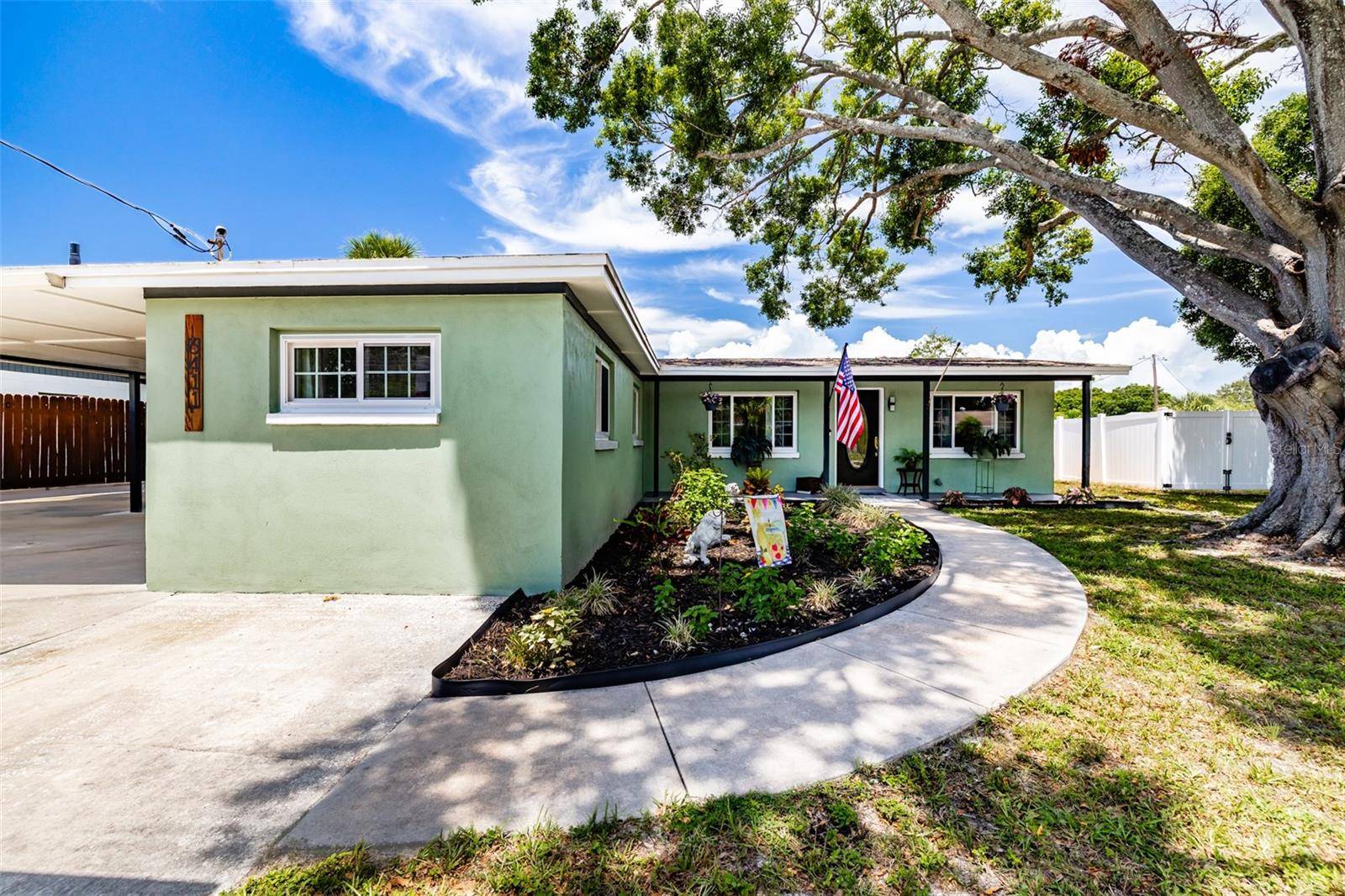 Tampa, FL 33616,6411 S CLARK AVE