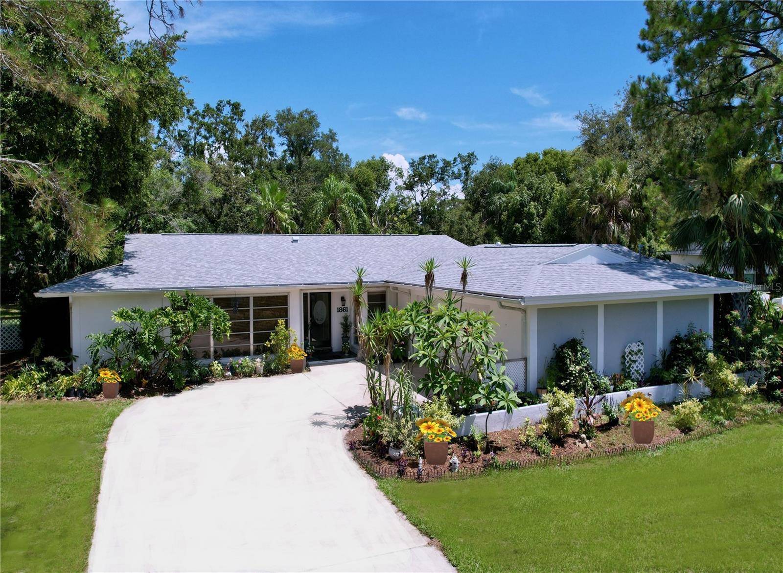 Dunedin, FL 34698,1861 ROYAL OAK PL E
