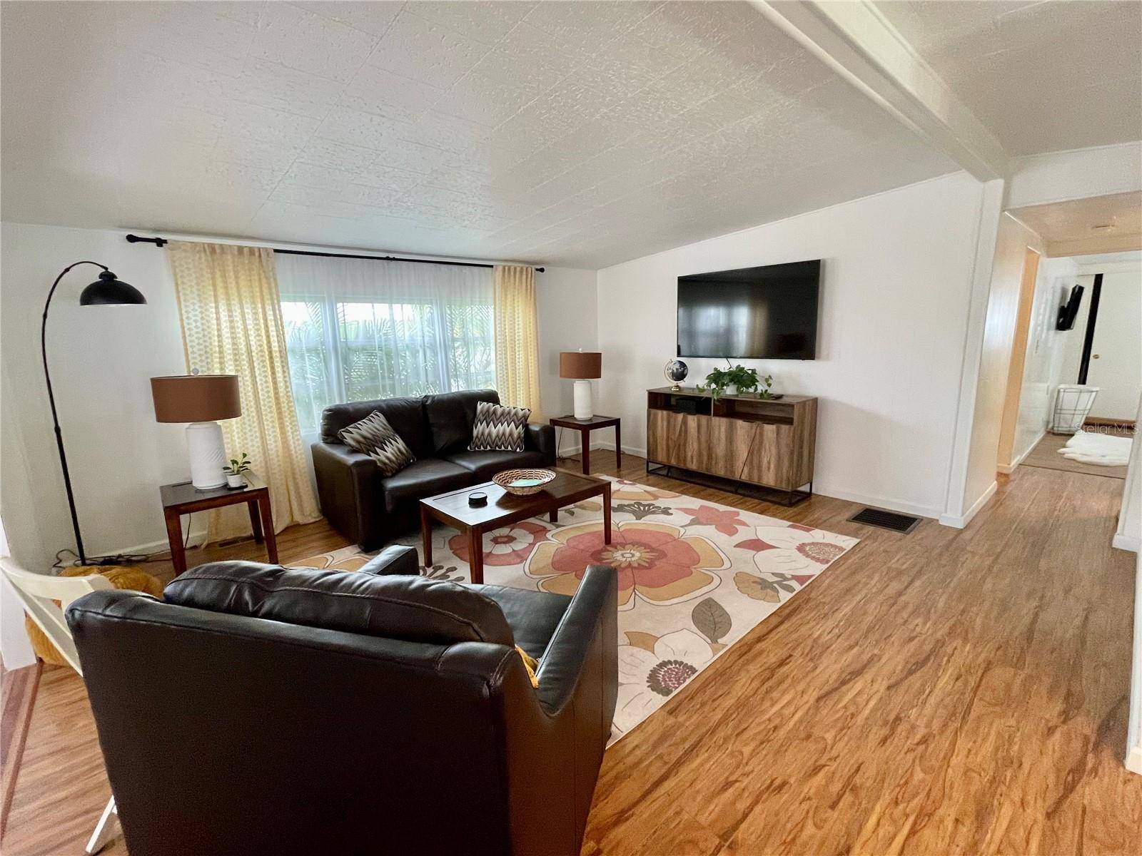 Pinellas Park, FL 33781,34091 ALAMANDA DR N