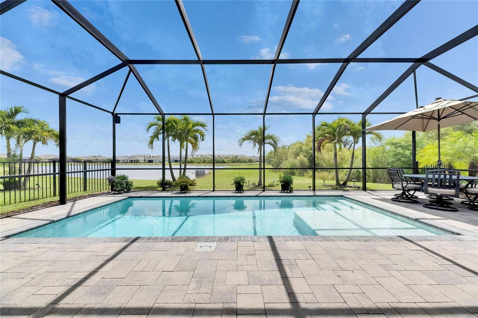 Apollo Beach, FL 33572,7420 PARADISO DR