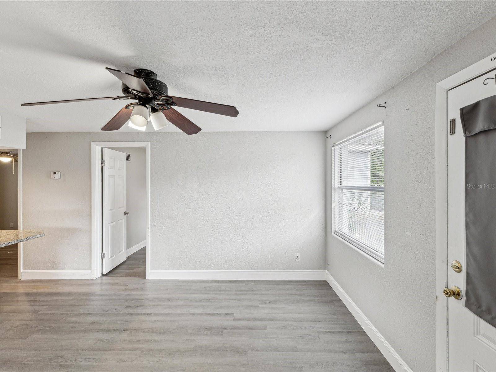 Largo, FL 33770,705 3RD AVE NE