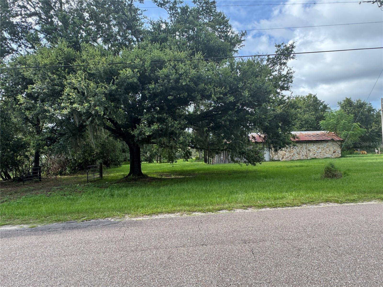 Wimauma, FL 33598,13930 SWEAT LOOP RD