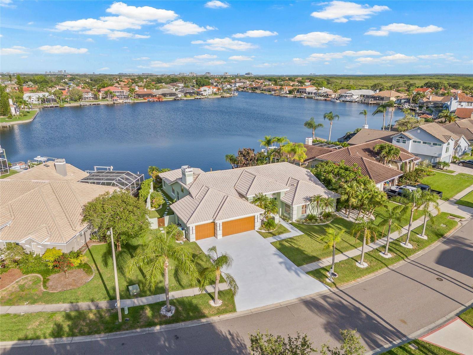 Tampa, FL 33615,5002 E LONGBOAT BLVD