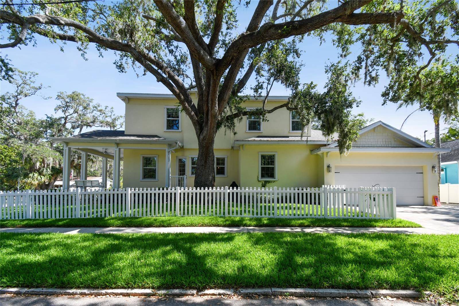 Safety Harbor, FL 34695,238 7TH AVE S