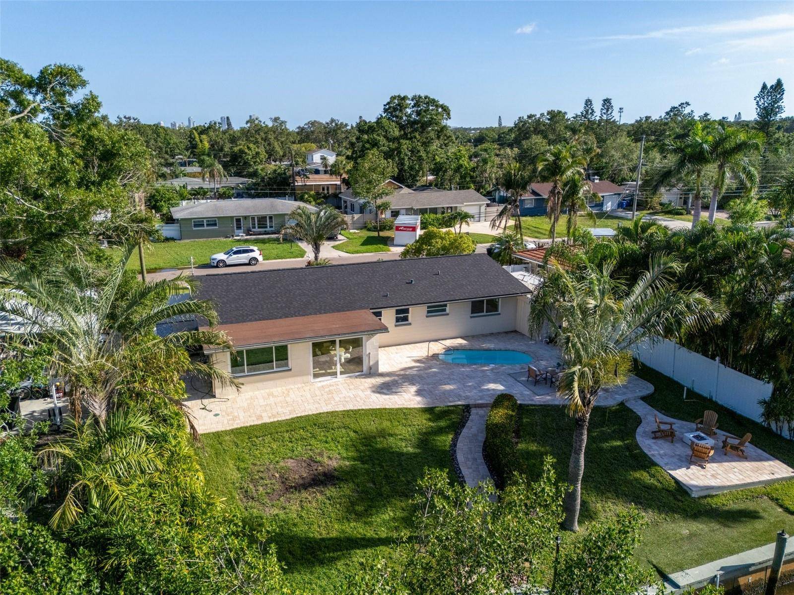 St Petersburg, FL 33703,243 45TH AVE NE