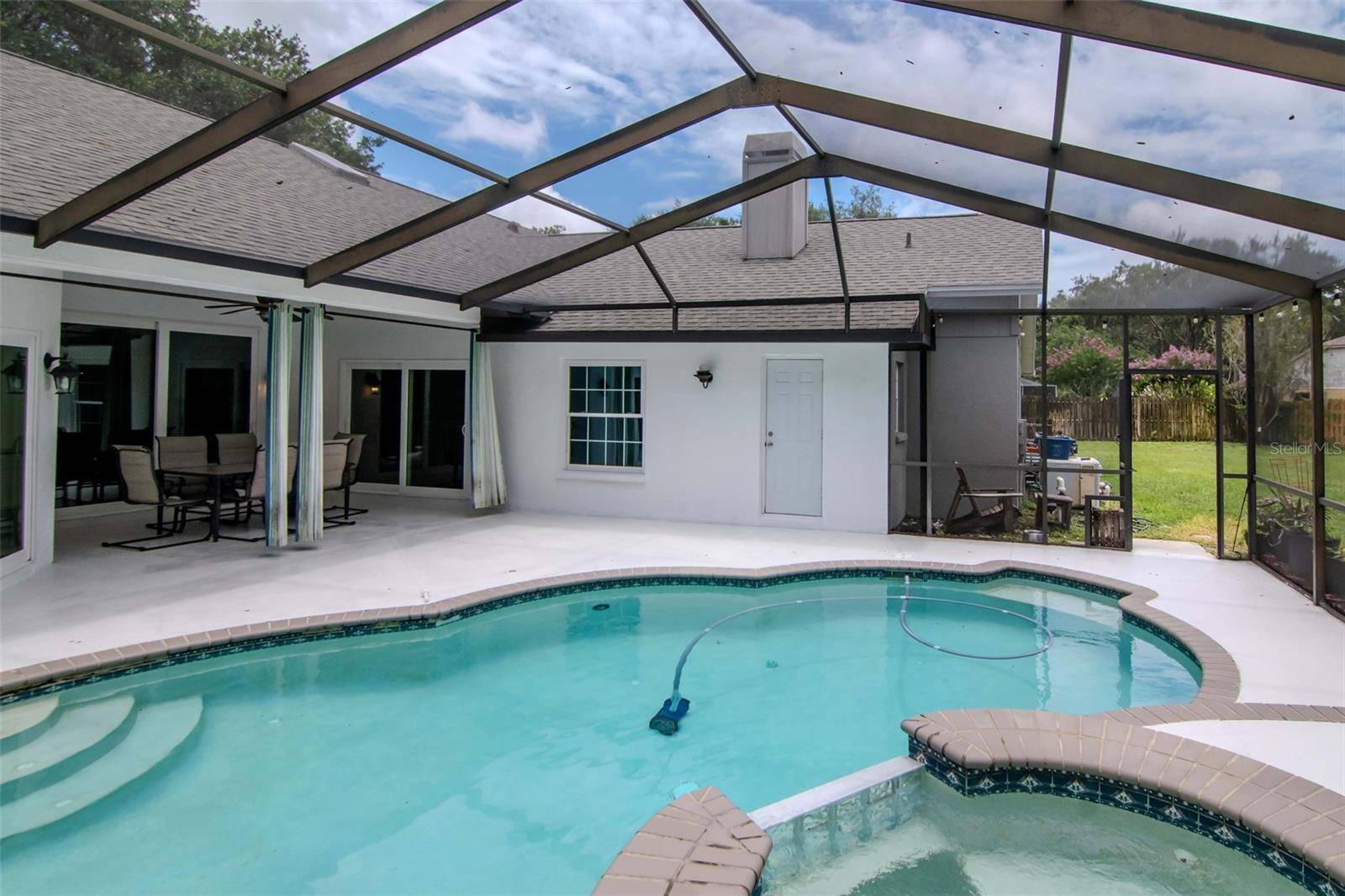Lutz, FL 33548,18004 CLEAR LAKE DR