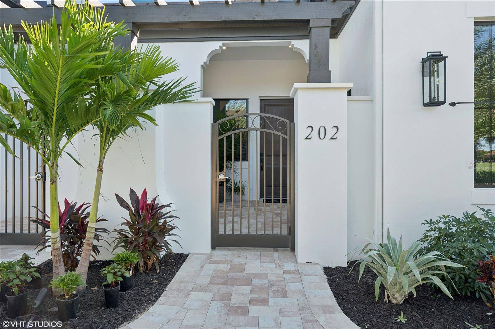 Miromar Lakes, FL 33913,19781 MARINO LAKE CIR #202