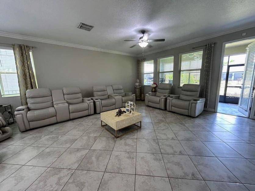 Tampa, FL 33647,6244 ENGLISH HOLLOW RD