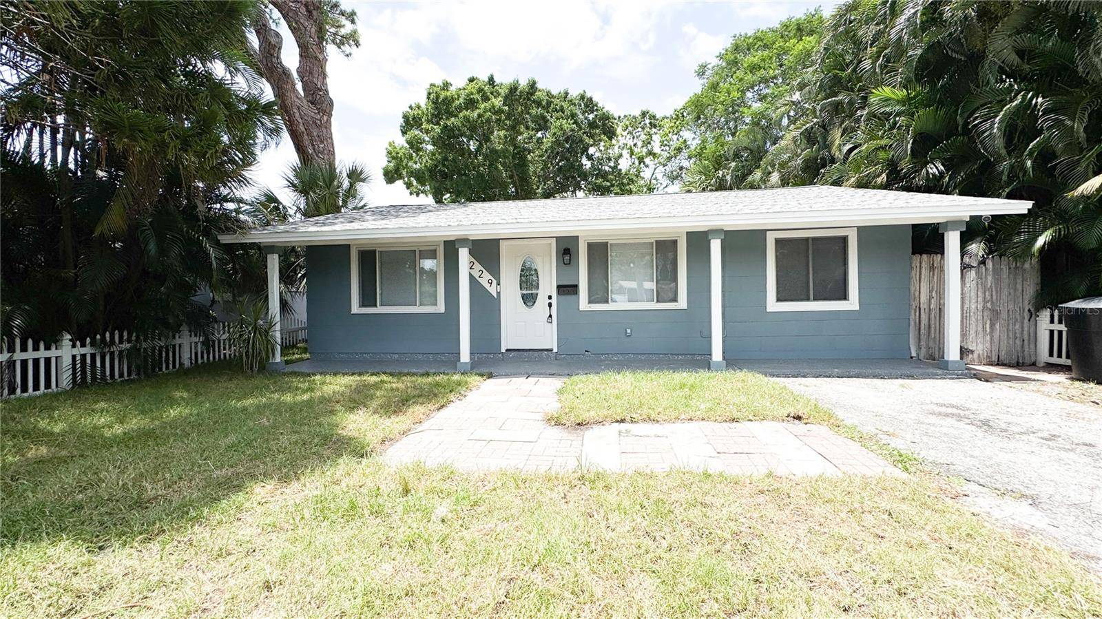 St Petersburg, FL 33705,229 45TH AVE S