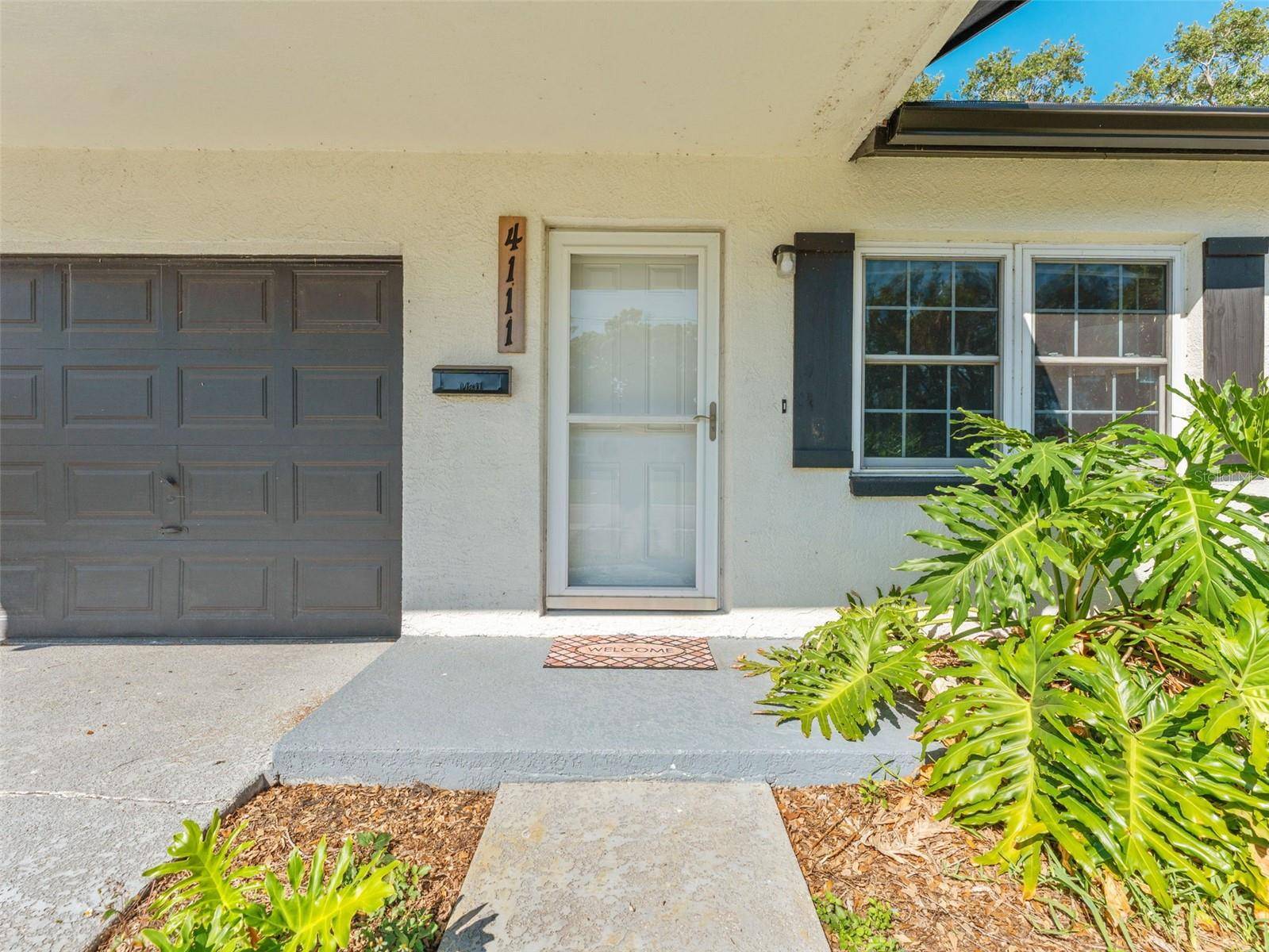 St Petersburg, FL 33705,4111 WHITING DR SE