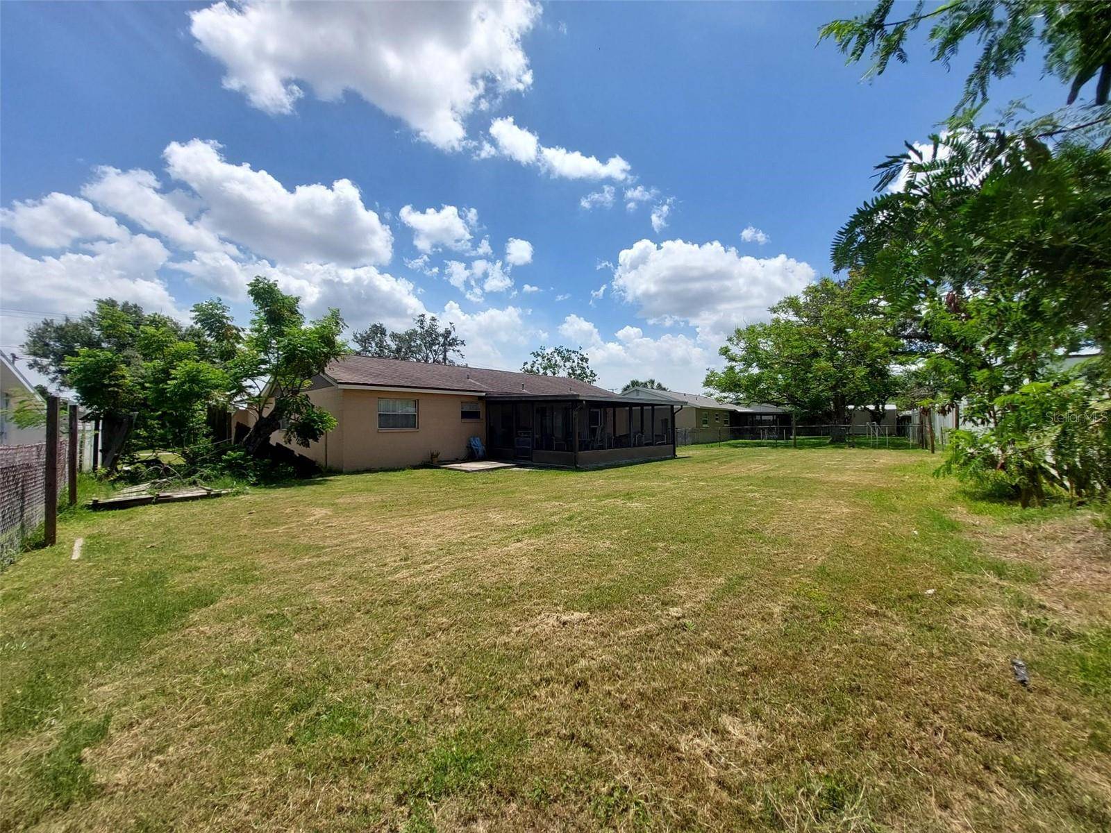 Apollo Beach, FL 33572,432 FLAMINGO DR